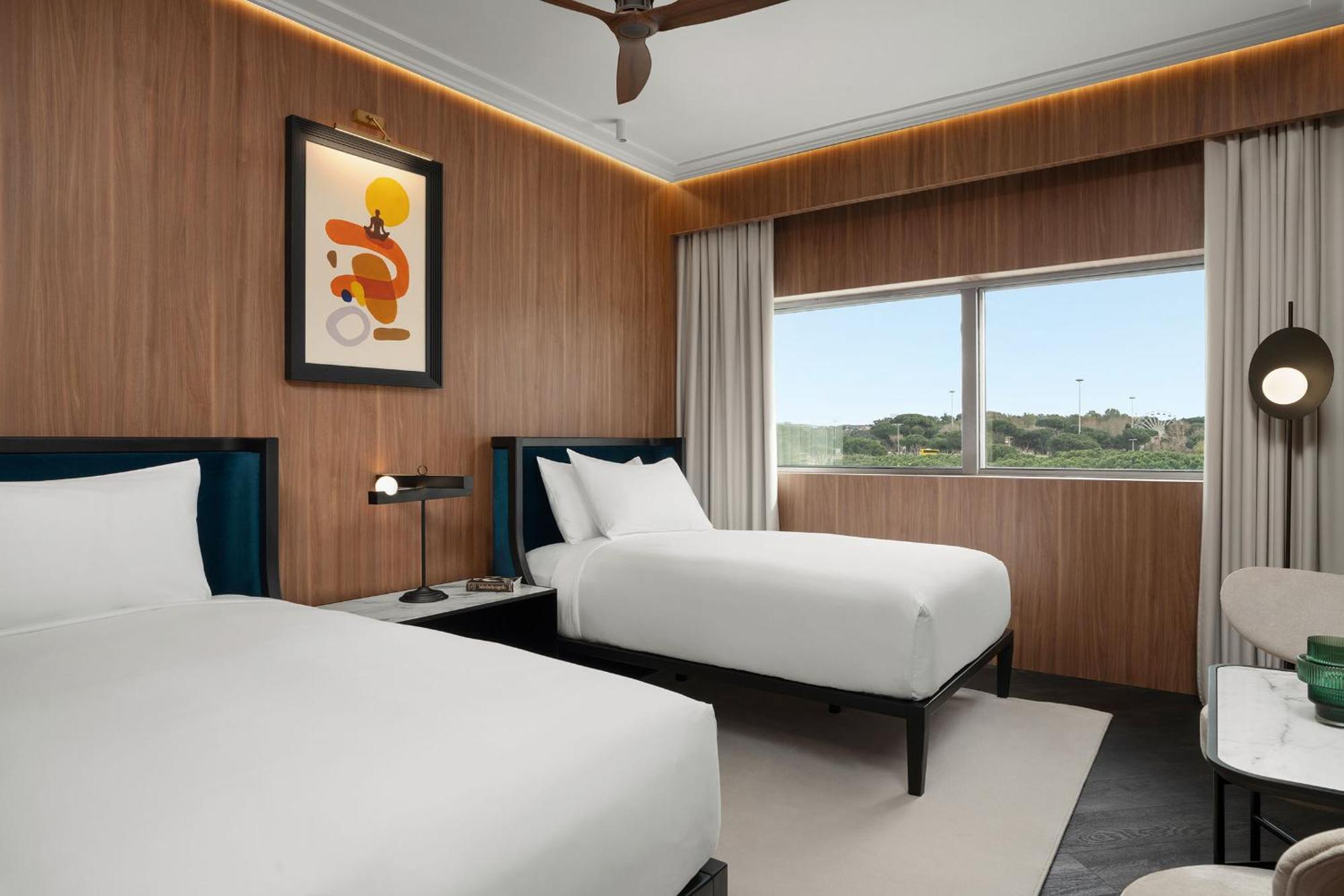 Sheraton Roma Hotel&Conference Center Esterno foto